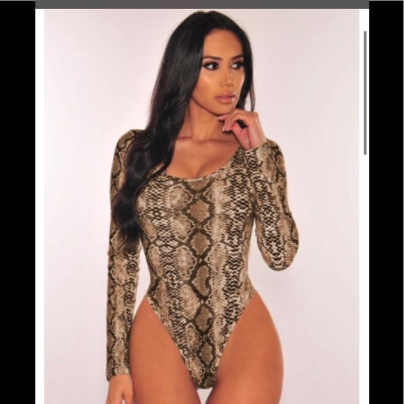 Tops - Snake print long sleeve bodysuit.